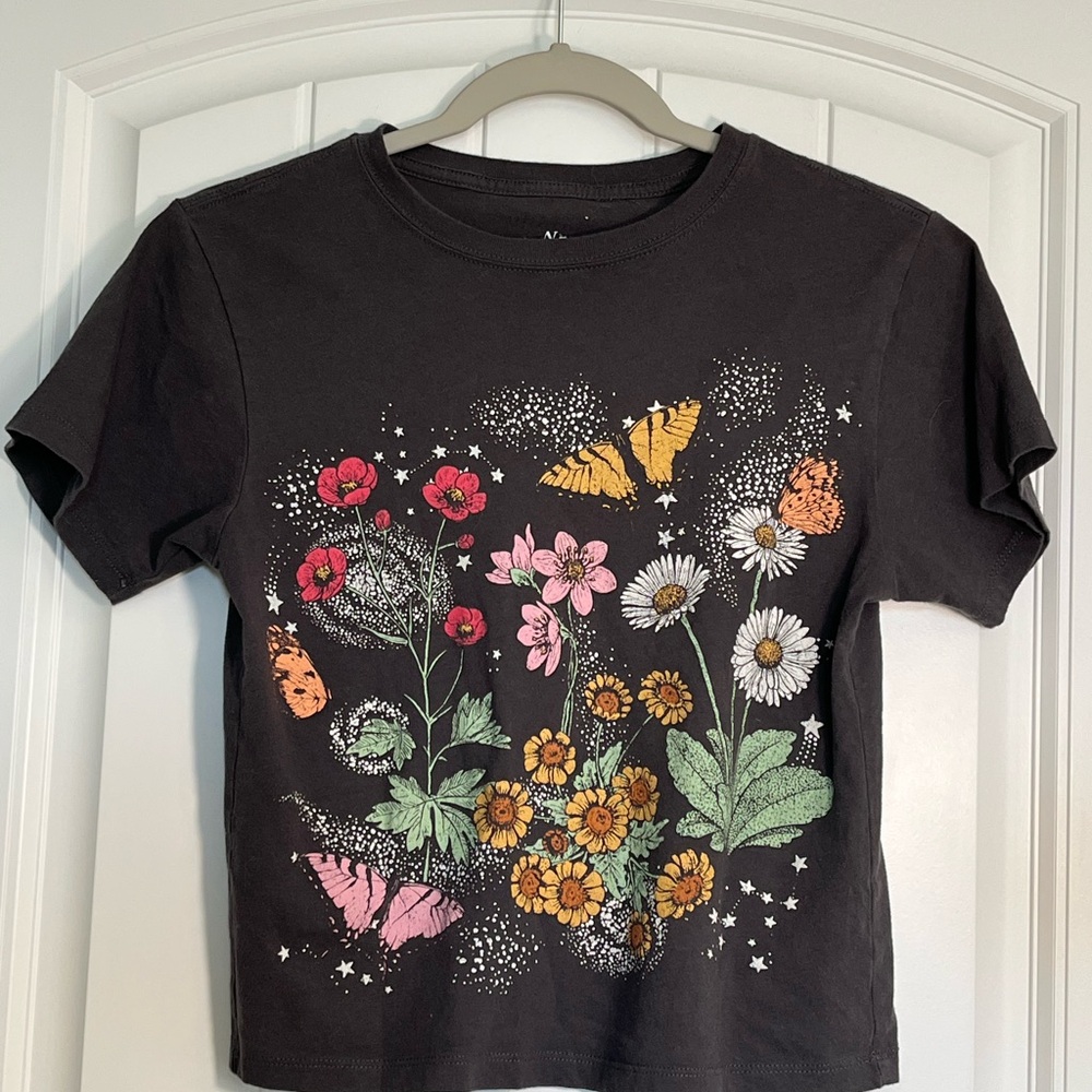 women’s Black Floral Graphic baby t